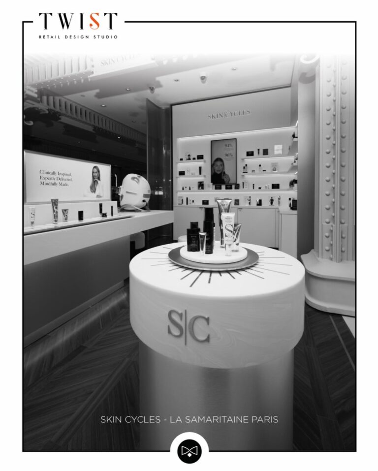 SKIN CYCLES | Beauty stand at La Samaritaine Paris

🙏🏻 Skin cycles for your trust. 

Retail design by @twistandcie team
Production & installations by @instore_factory 

A beautiful project for the House and a strong synergy 

❤️🥂❤️🥂❤️

@twistandcie 
@instore_factory 
@skincycles 
@rcgroup__ 
@samaritaineparis